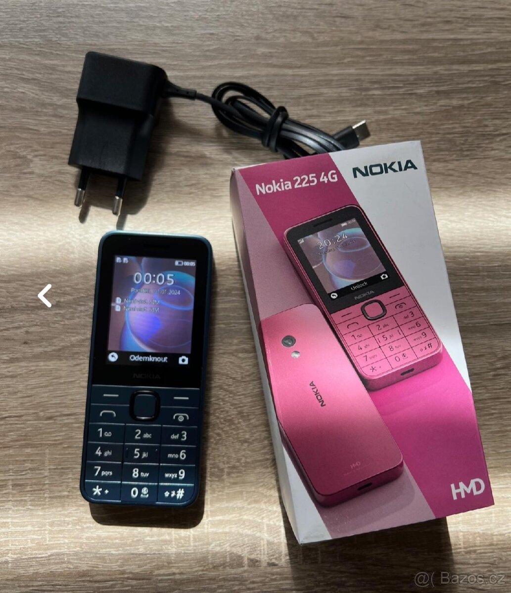 NOKIA 225 4G - v zaruce -TOP stav