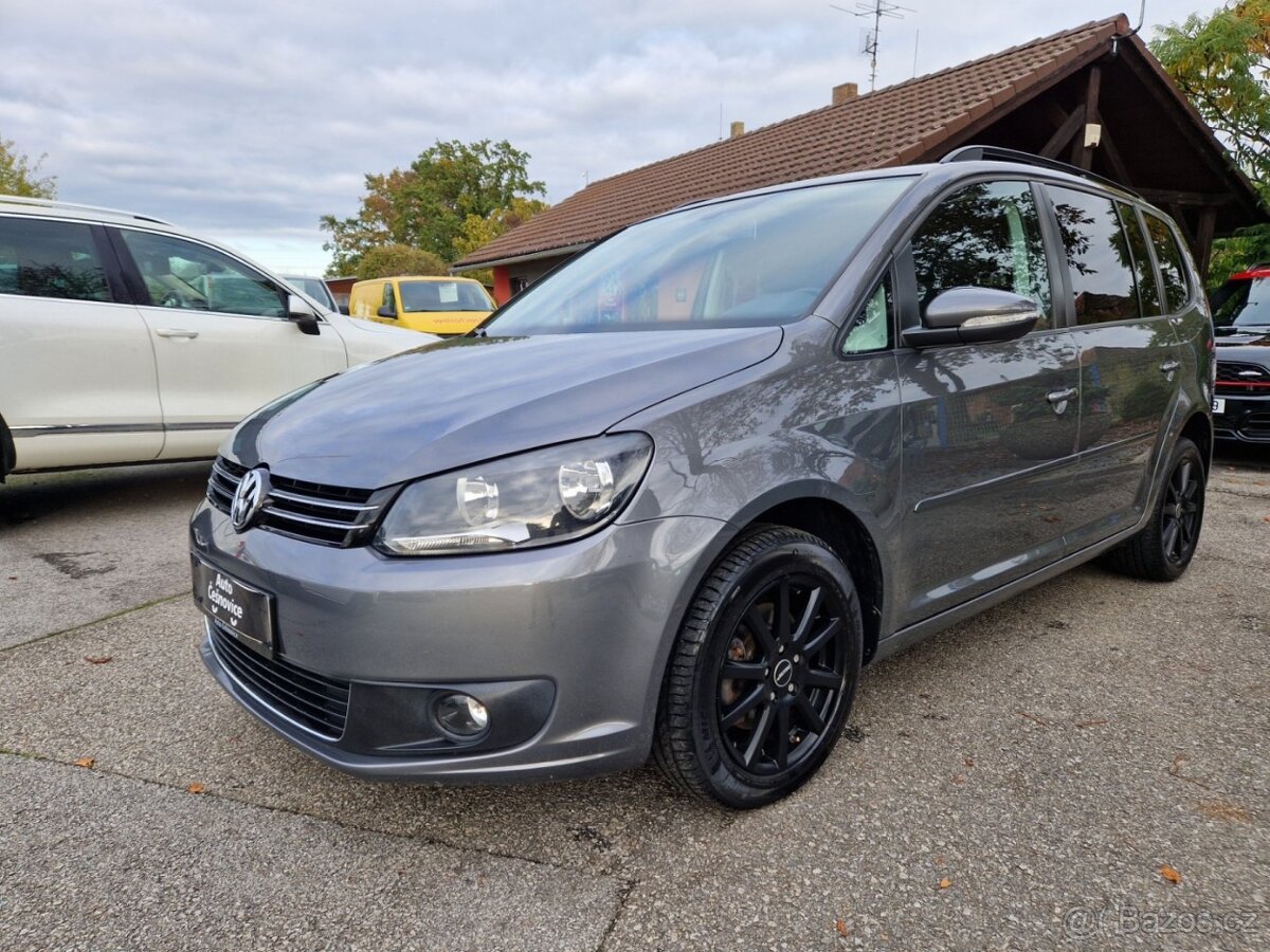 Volkswagen Touran 1,6 TDI 77 KW DSG 7Míst