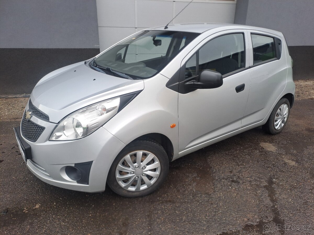 CHEVROLET SPARK 1.0i, r.10, 59000km, ČR po .majiteli, PĚKNÉ