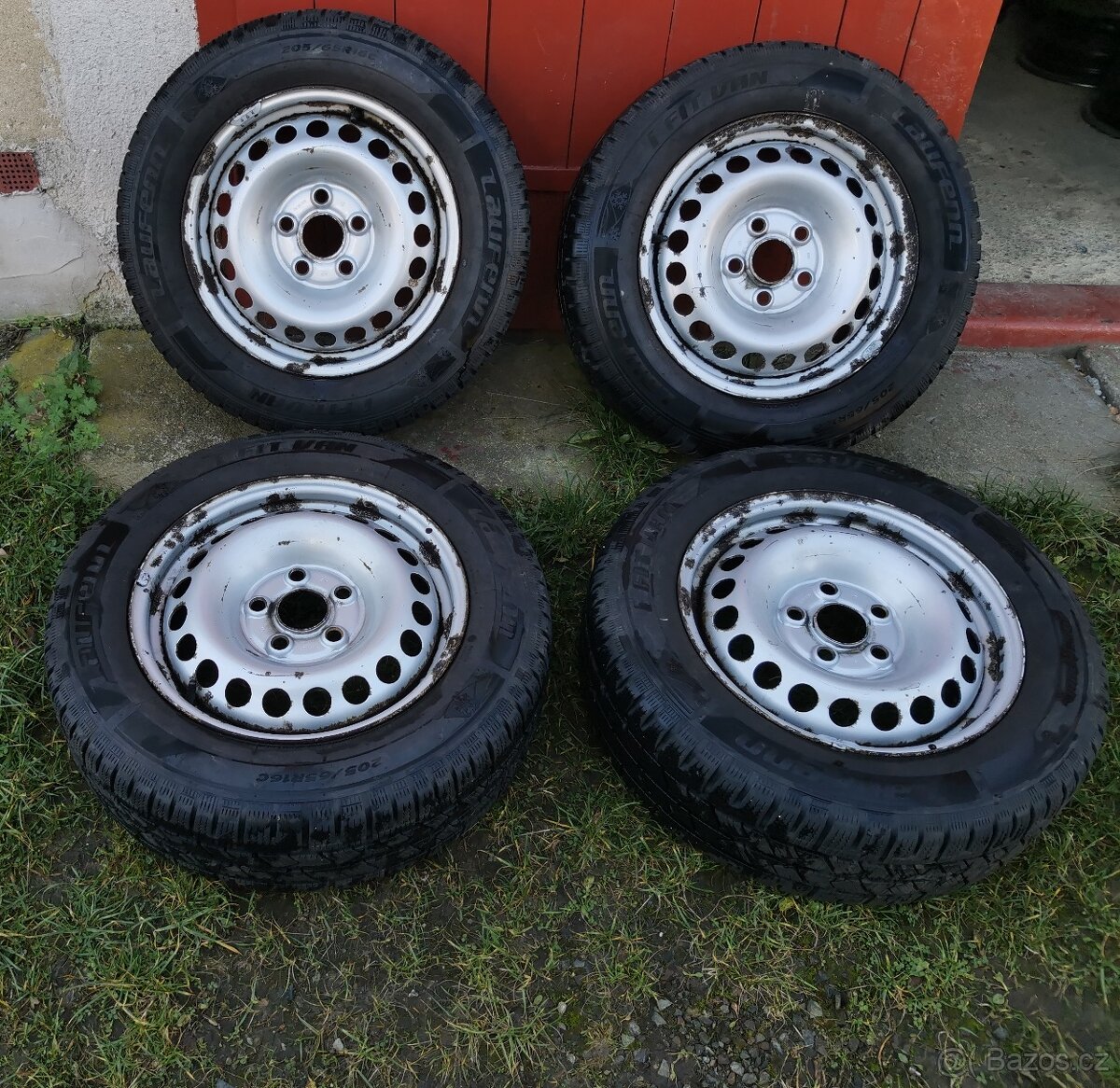 Zimní disky s pneu 205/65 R16C VW Transporter T5 T6