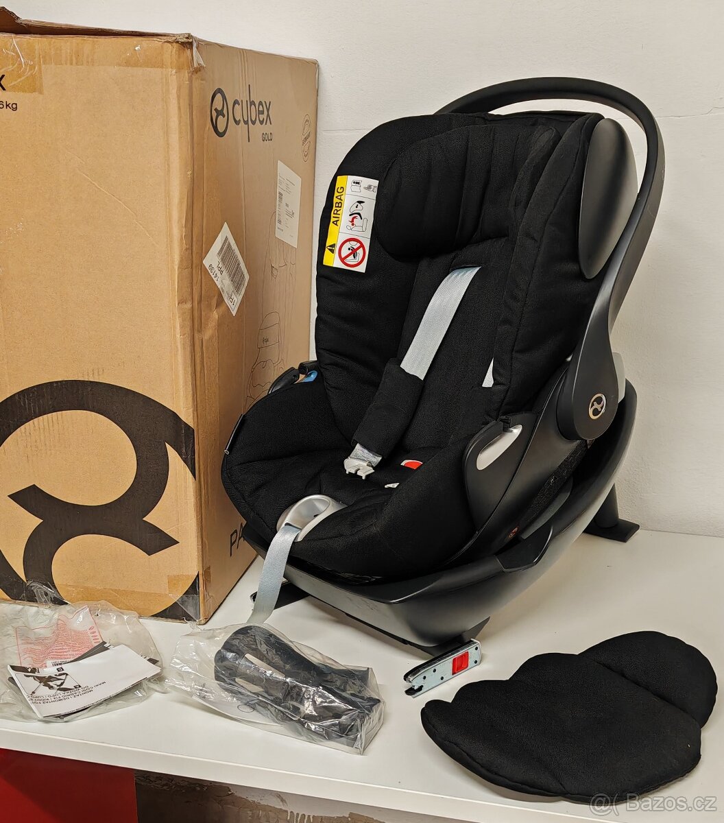 Autosedačka Cybex Cloud Q + základna