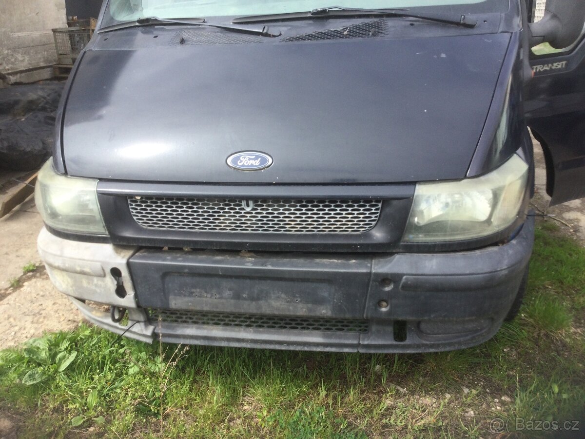 Ford Transit 2,4 tddi 2003 rok