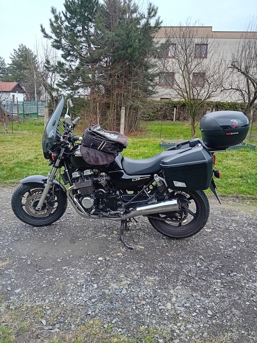 Honda cb 750