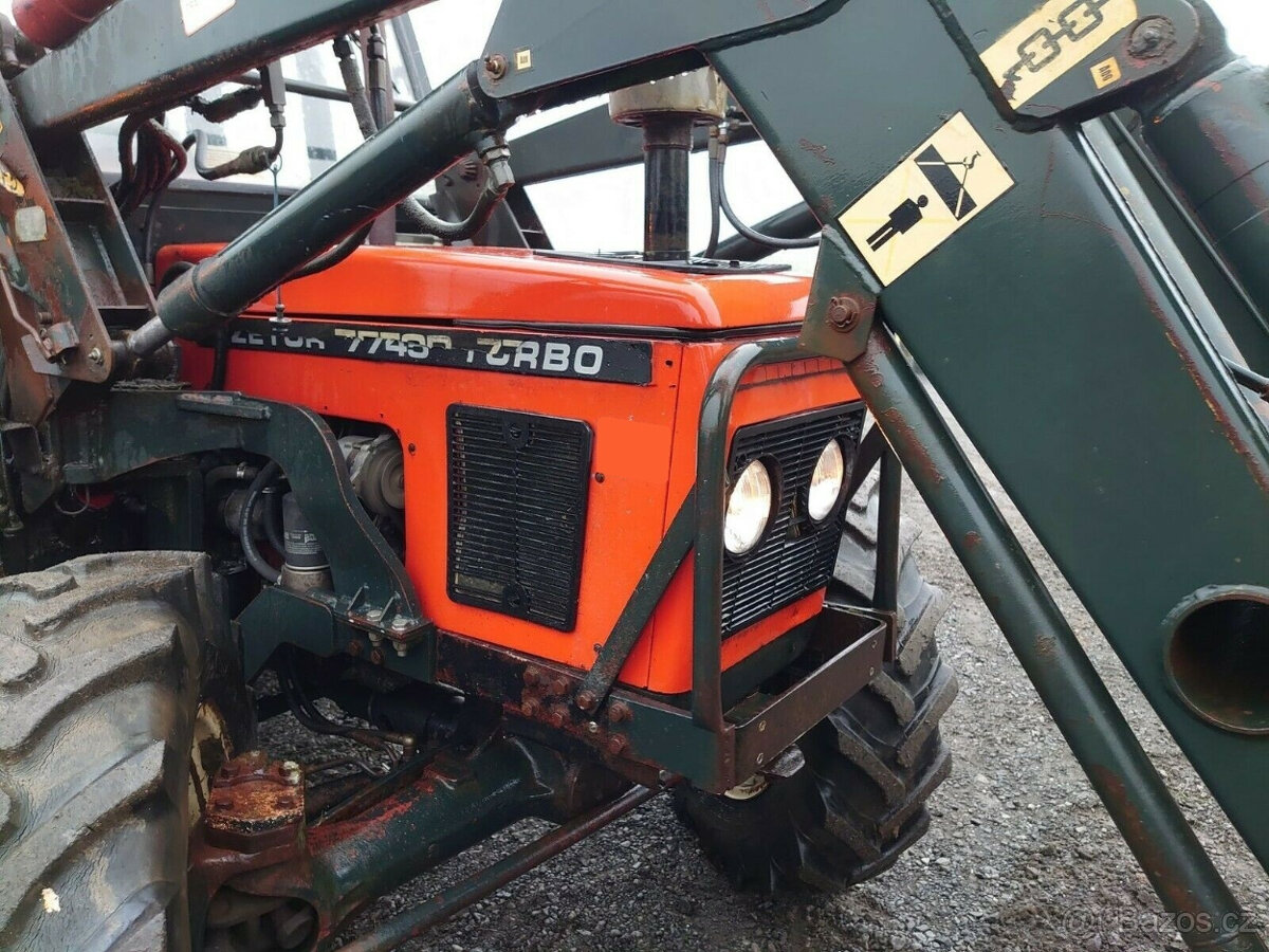 Zetor 7745 traktor T