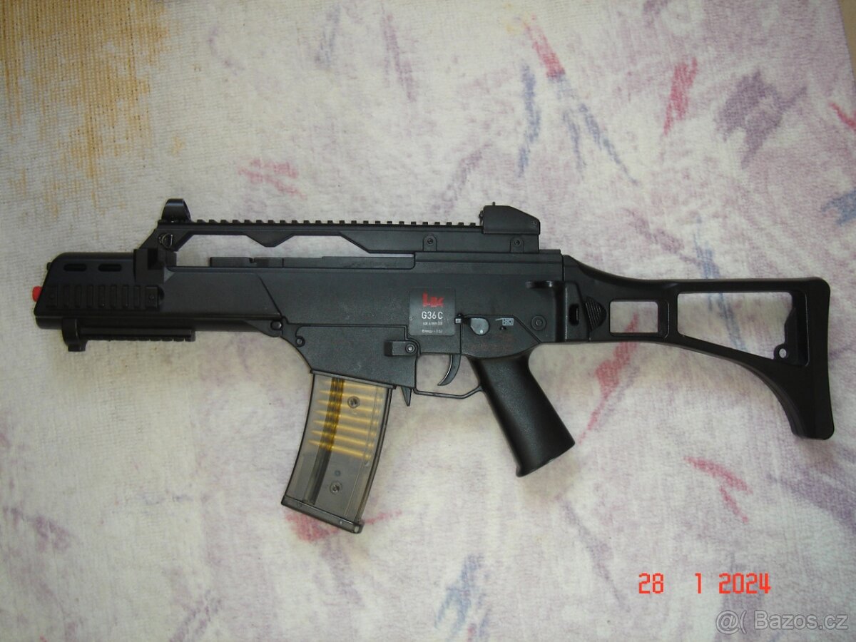 Prodám Airsoft Samopal Heckler&Koch G36C dle fota......