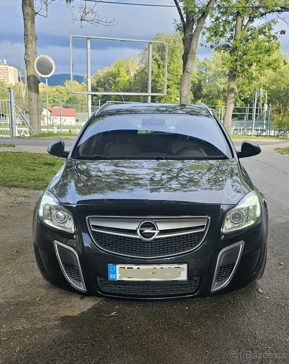 Opel Insignia 2.0 Cdti Kombi ( OPC )