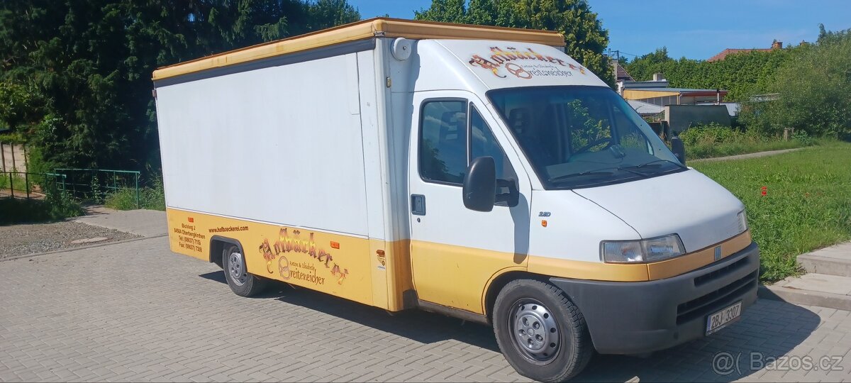 Pojízdná prodejna Borco Höhns Food truck