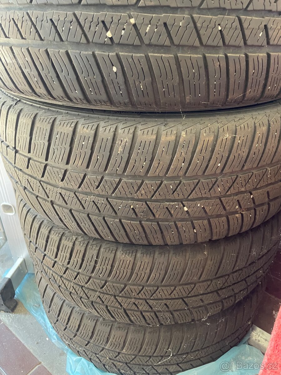 Zimní pneu 205/55 R16