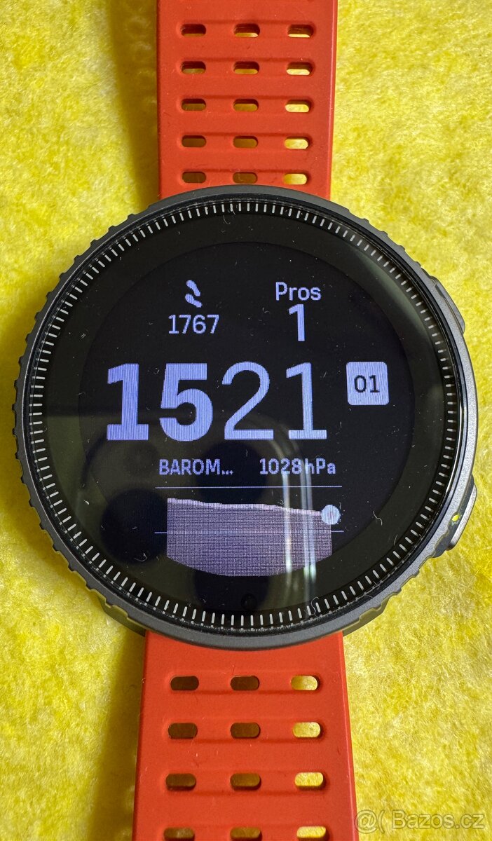 SUUNTO VERTICAL SOLAR Titan - 2x řemínek - stav za 9 tis...