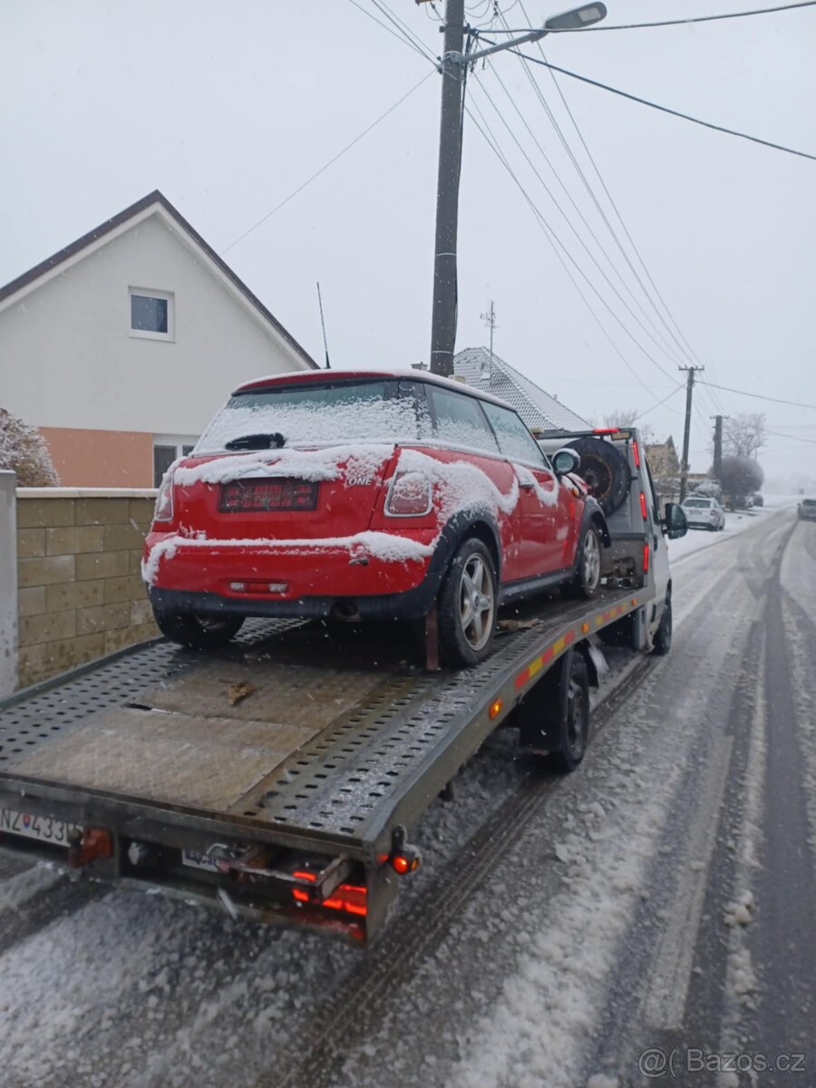 Rozpredam Mini Cooper 1.6 2011 N16B16A