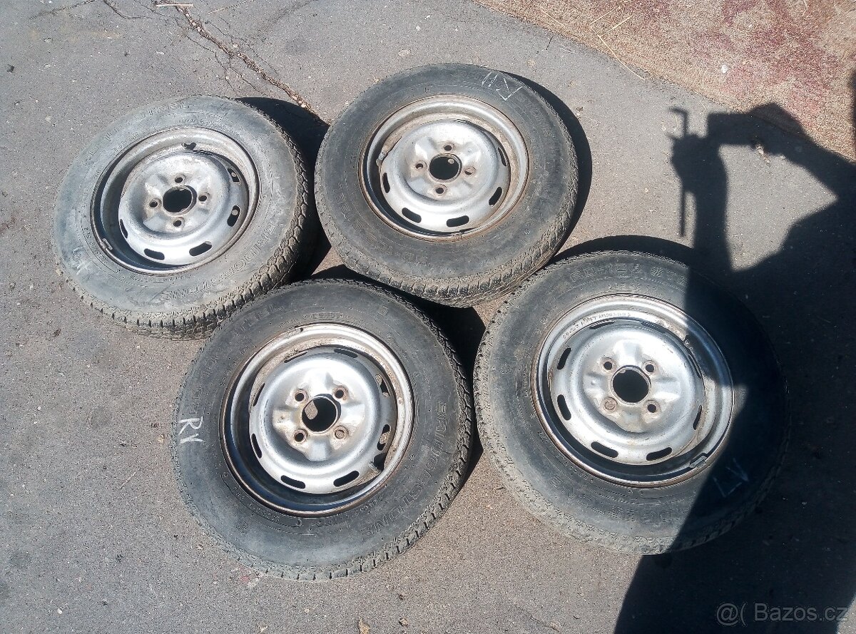 NISSAN 145SR12 na 4,50x12