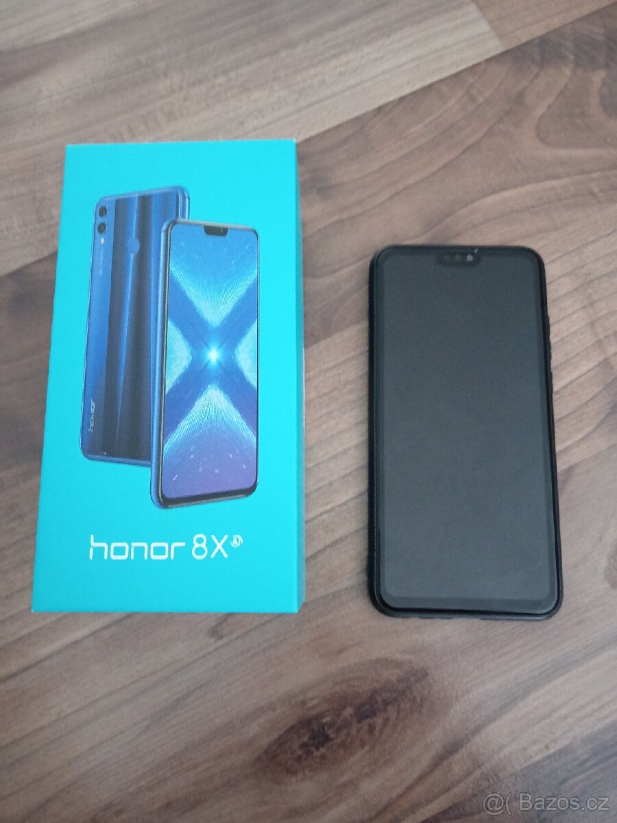 Mobilní telefon HONOR 8X