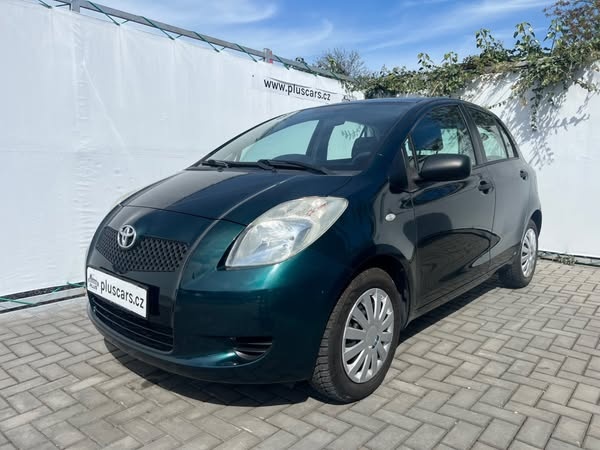 Toyota Yaris 1,3 (64kW), klimatizace, původ vozu ČR