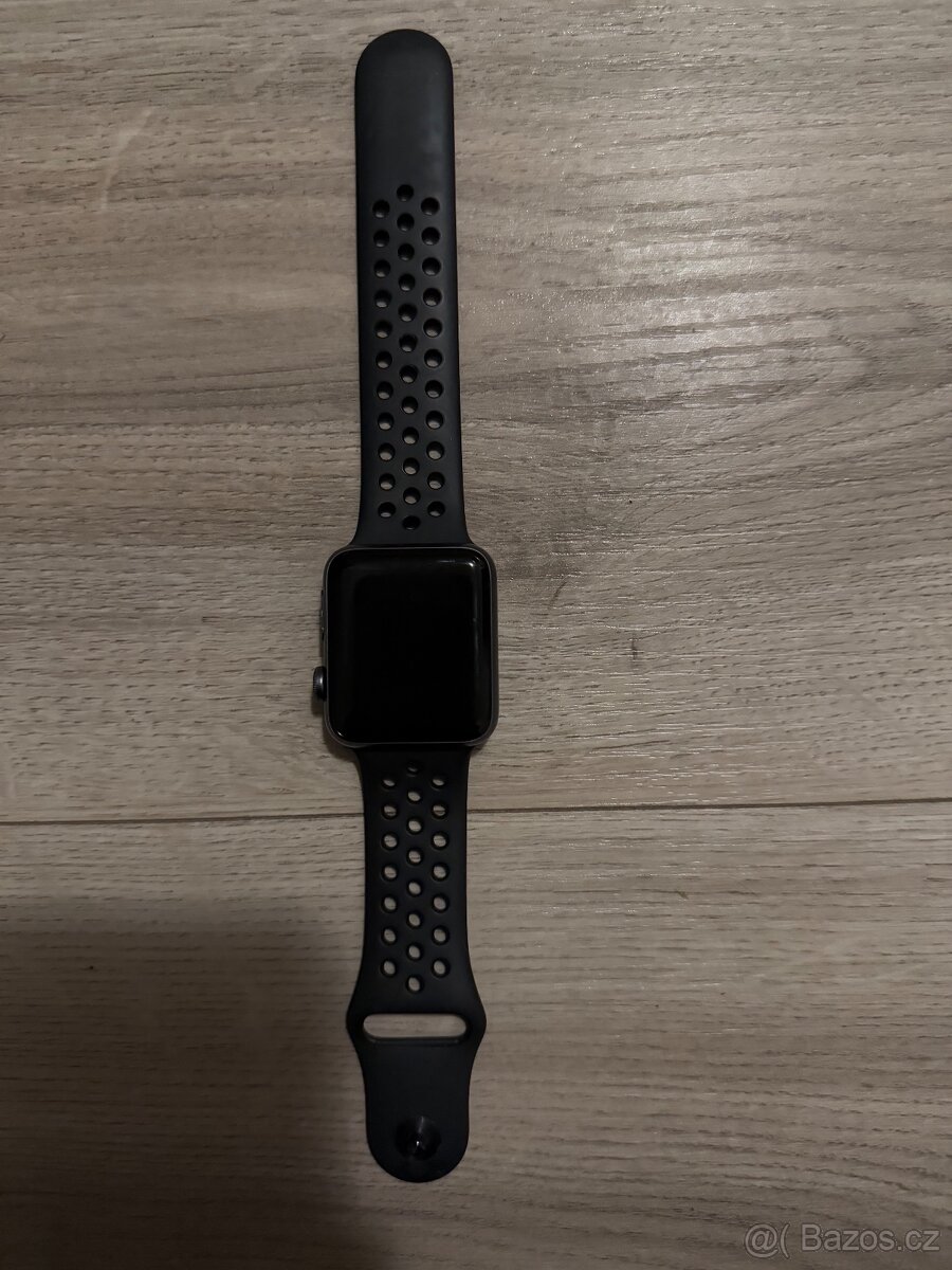 Dobrý den nabízím Apple Watch 3