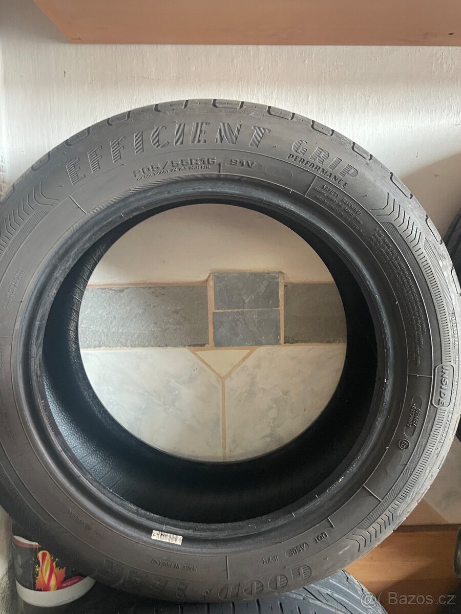 Letní pneumatiky 205/55 R16