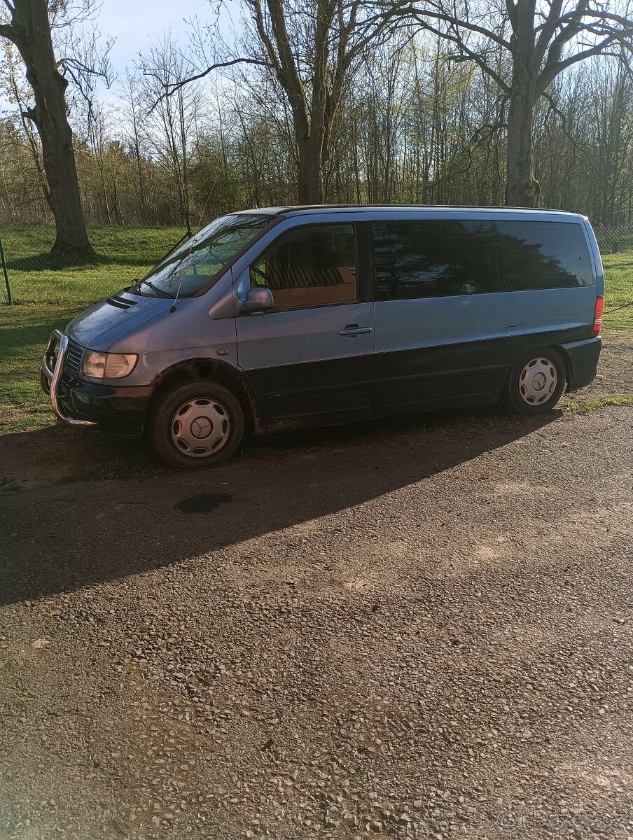 Mercedes v220 cdi viano