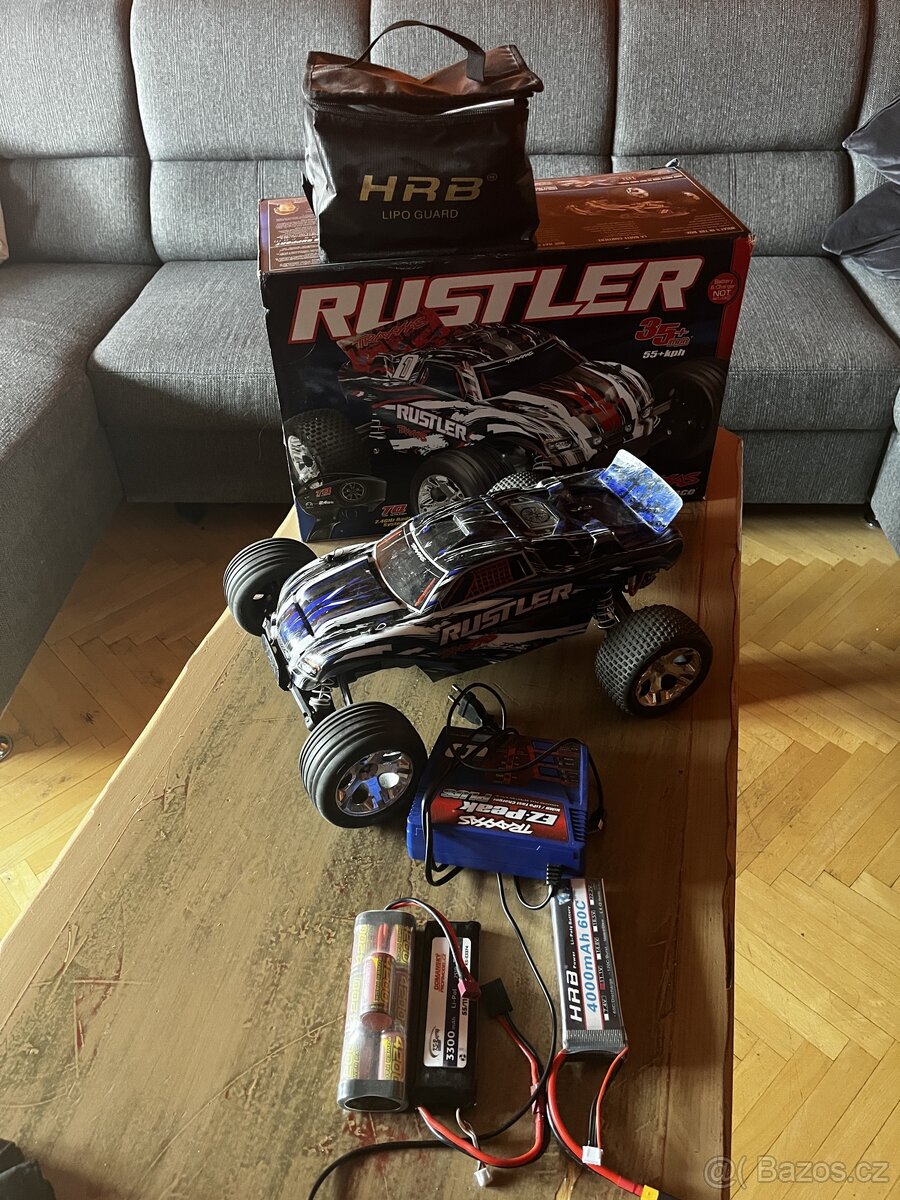 Traxxas Rustler