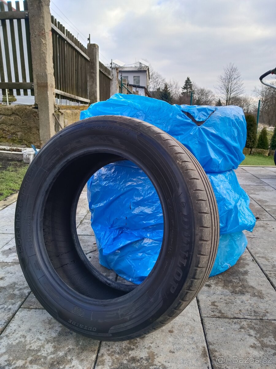 Letní pneu Dunlop 205/55 r16