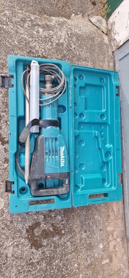 Bourací kladivo Makita HM1307C kango