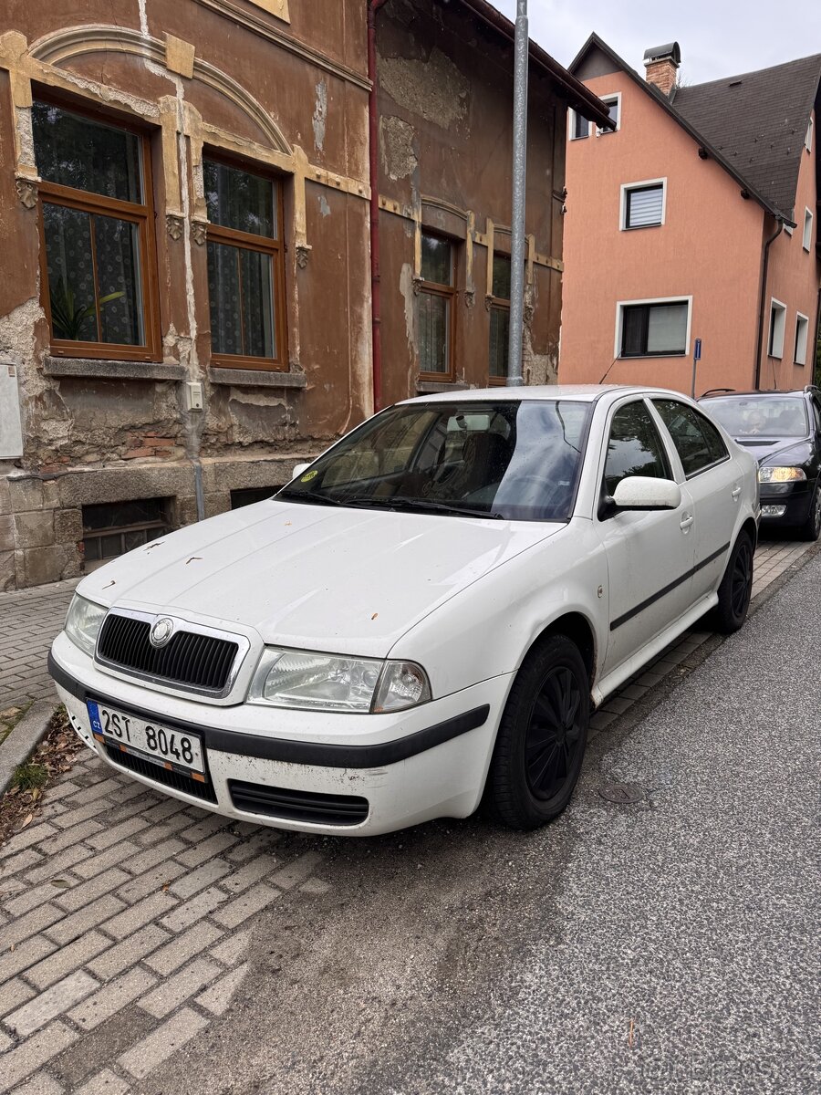 Škoda Octavia 1.9 TDi 74 Kw - nutný servis