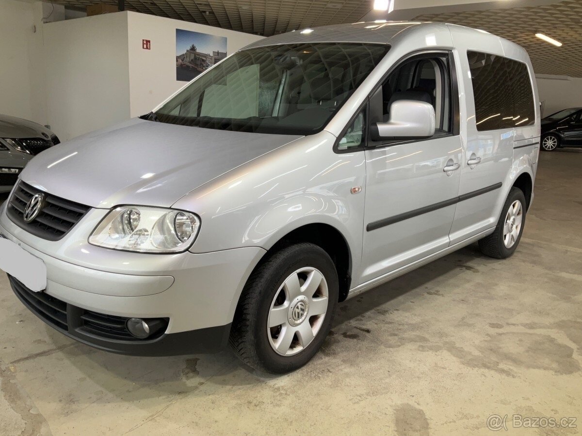 Volkswagen CADDY 1.6 Mpi 75 KW LIFE 4/2009 147 tkm TOPvýbava