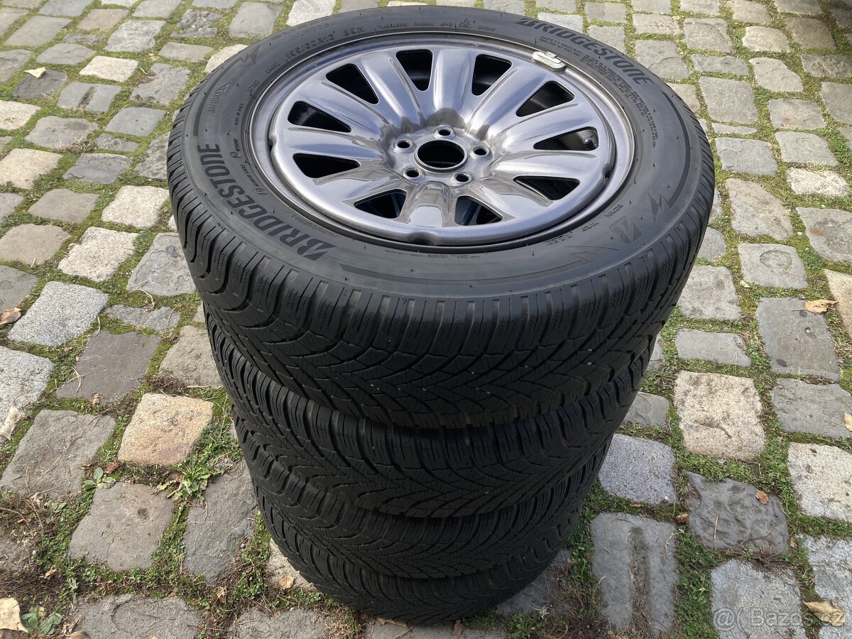 Zimní kola ŠKODA KAMIQ + SCALA - BRIDGESTONE 195/60R16 2020