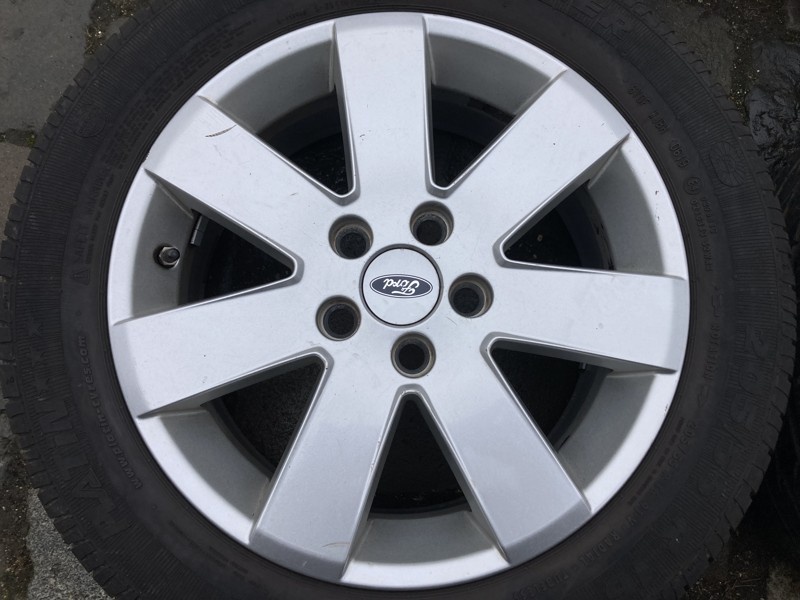 Alu kola FORD FOCUS II - 5/108 16" ET52,5 letní 205/55R16