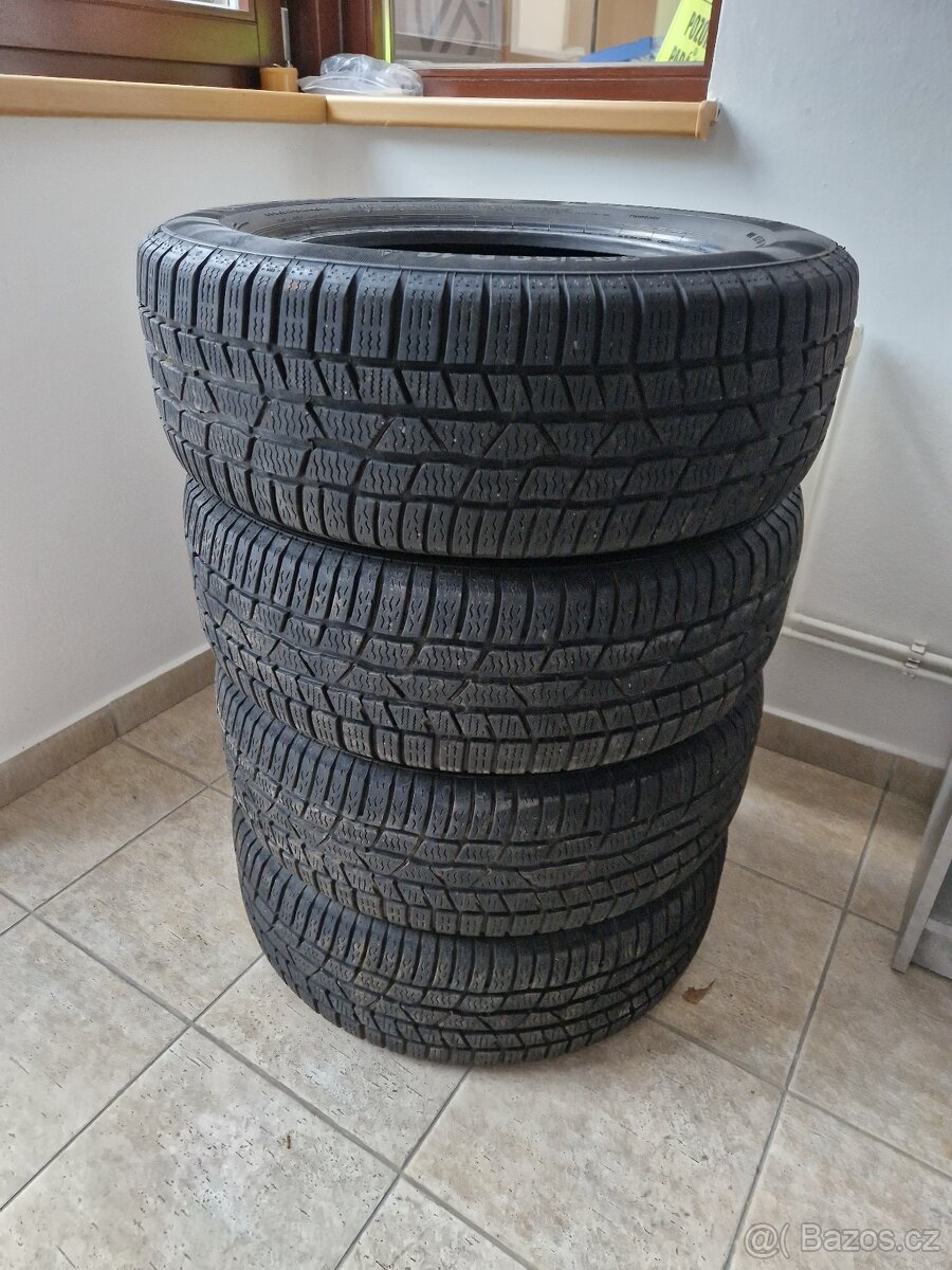 Zimní pneumatiky 205/60 R16