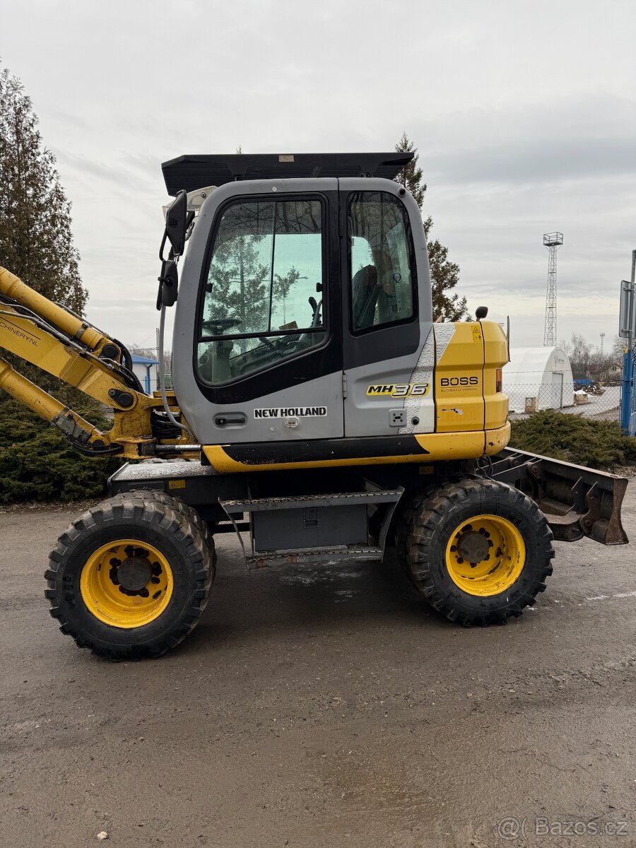 Kolový bagr, New Holland  MH 3,6