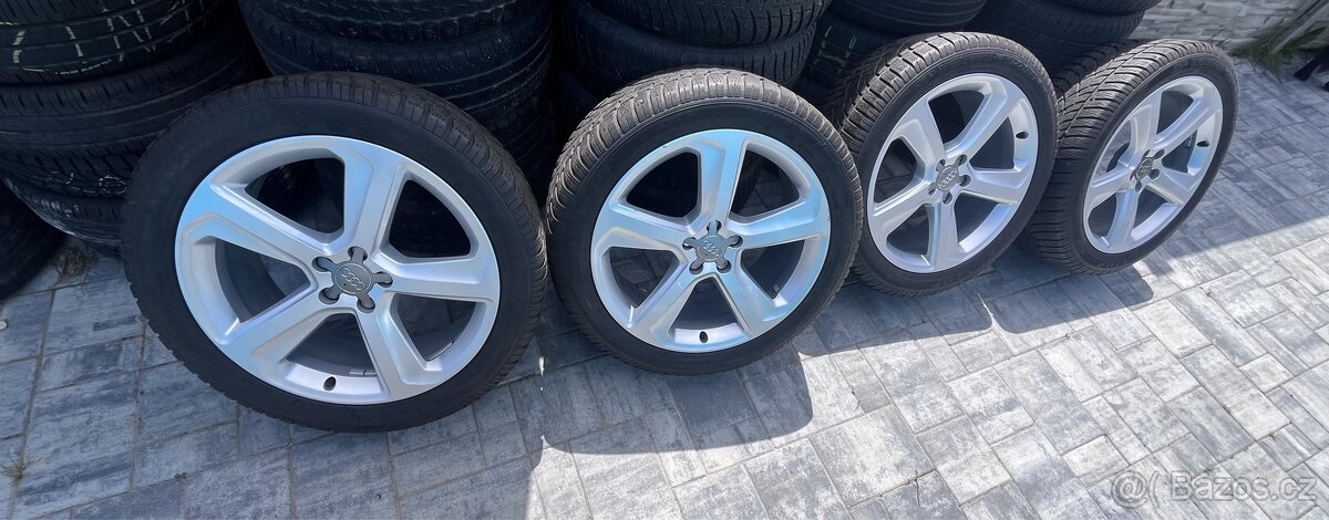 Audi Q5 Q7 Q3 5x112 r20  255/45 R20 škoda vw seat  audi