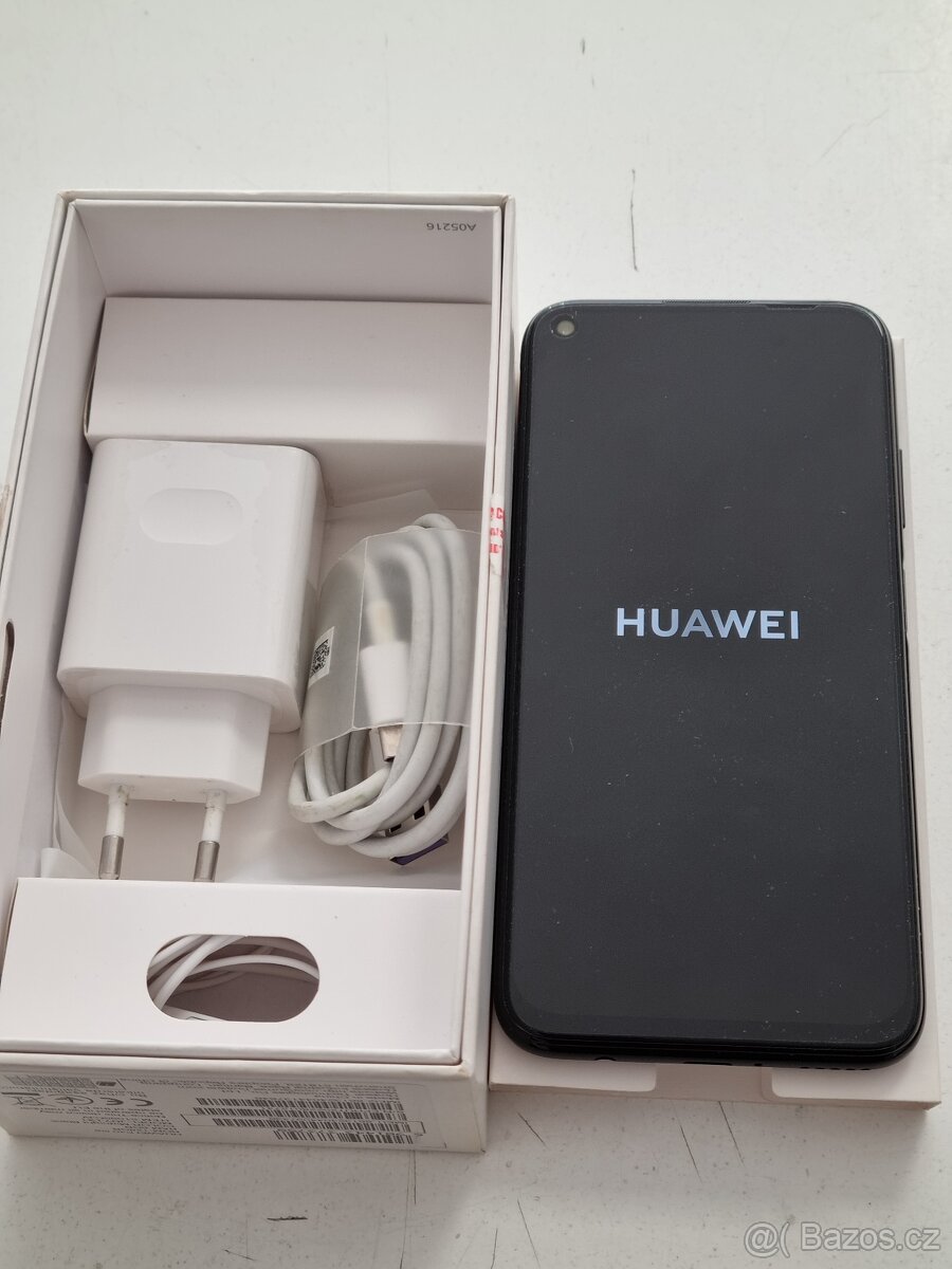 Huawei P40 Lite, 6GB RAM a 128GB paměť