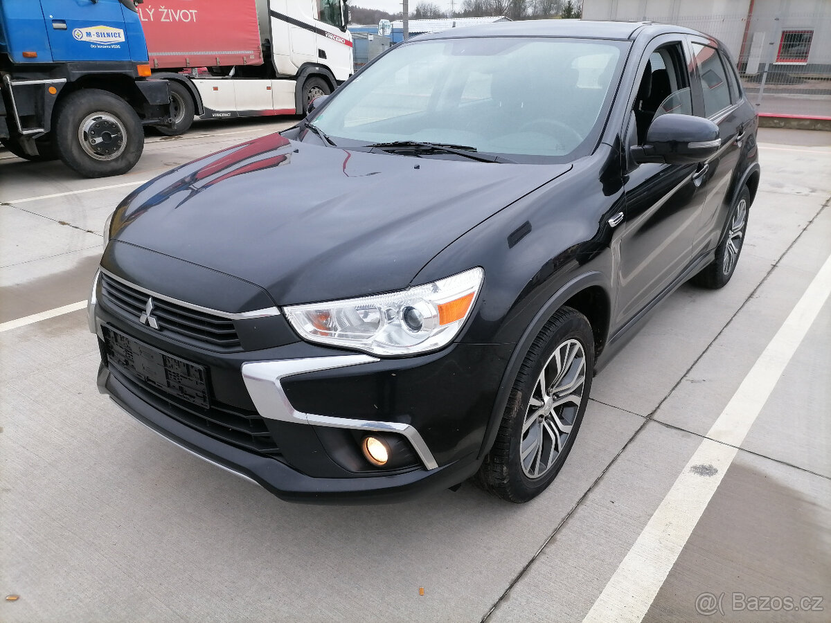 Mitsubishi ASX 1.6i 86kw Diamant Edition KameraVyhřSed1.maj