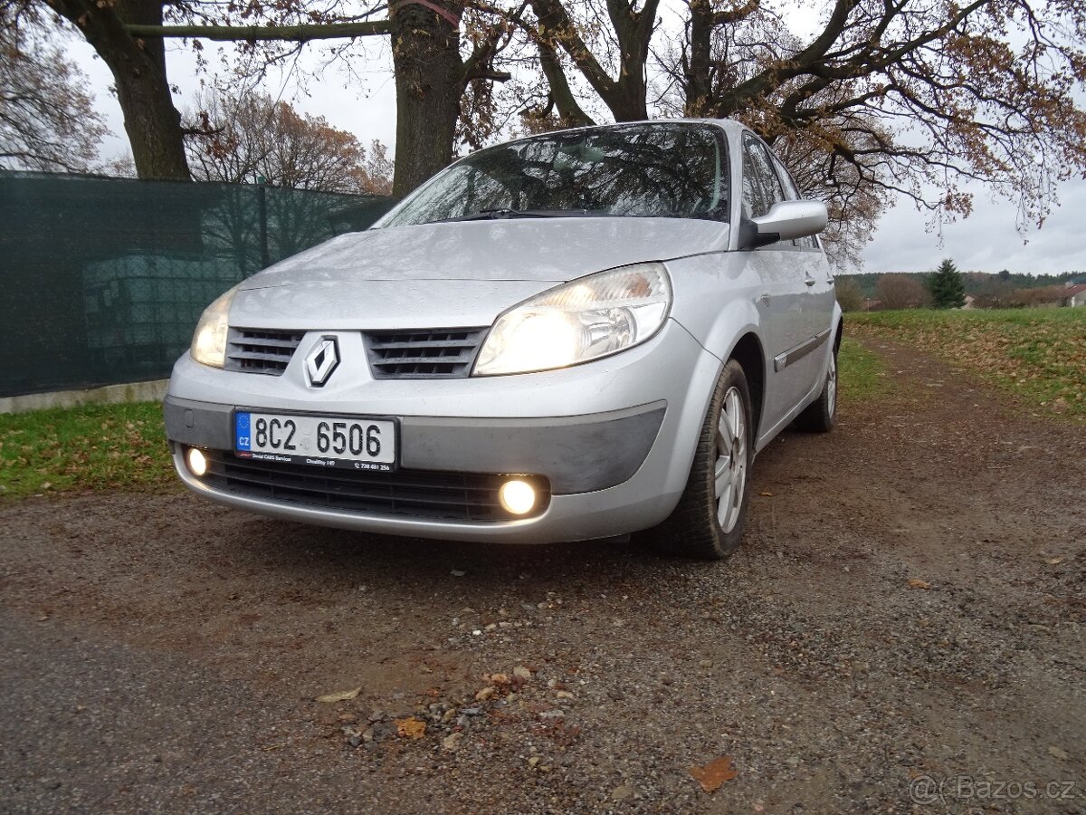 Renault Scénic 1,6i  82kw  Automat