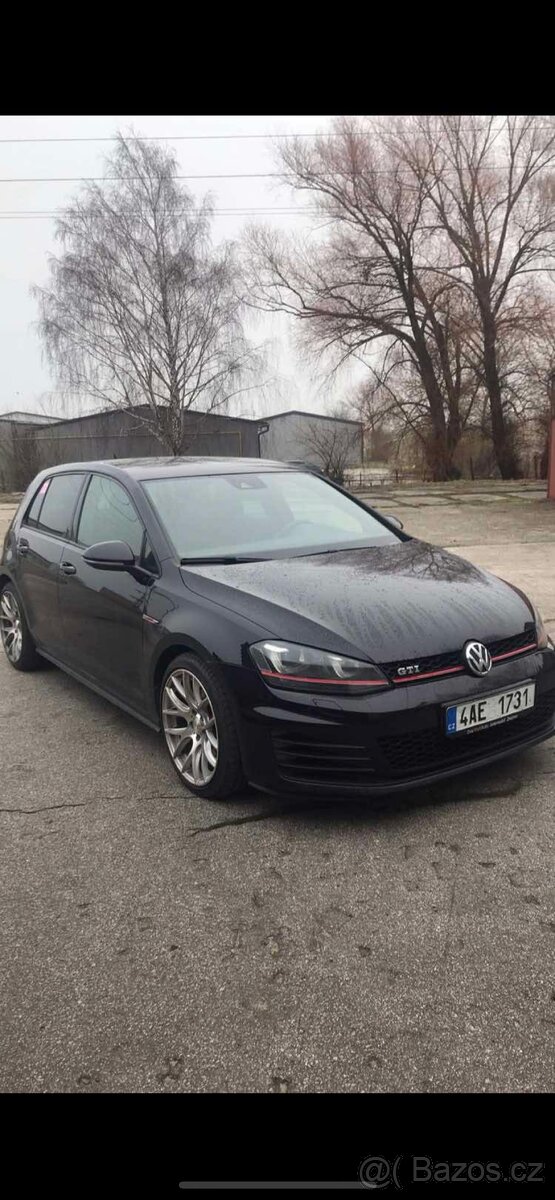 VW Golf 7 GTI Performance