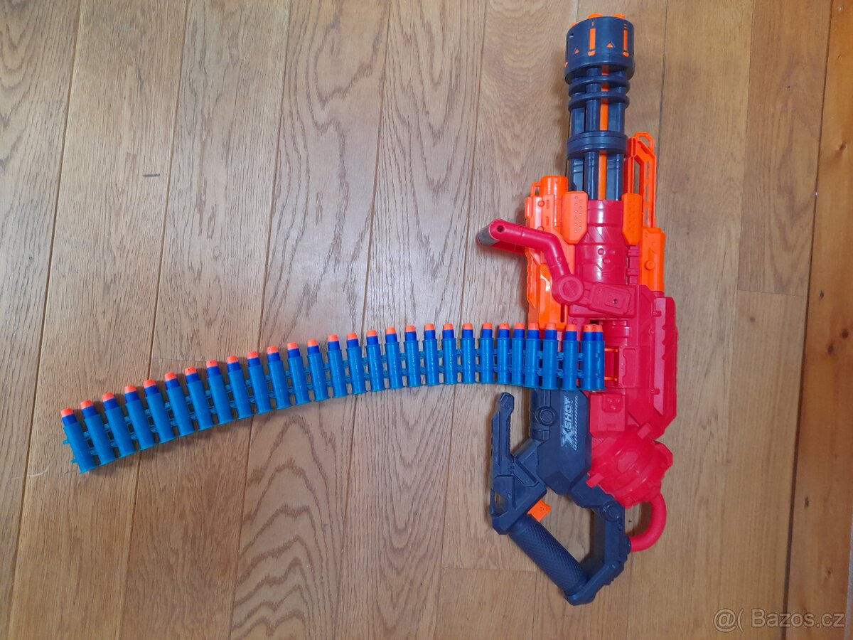 Nerf x shot 30 naboju v pasu