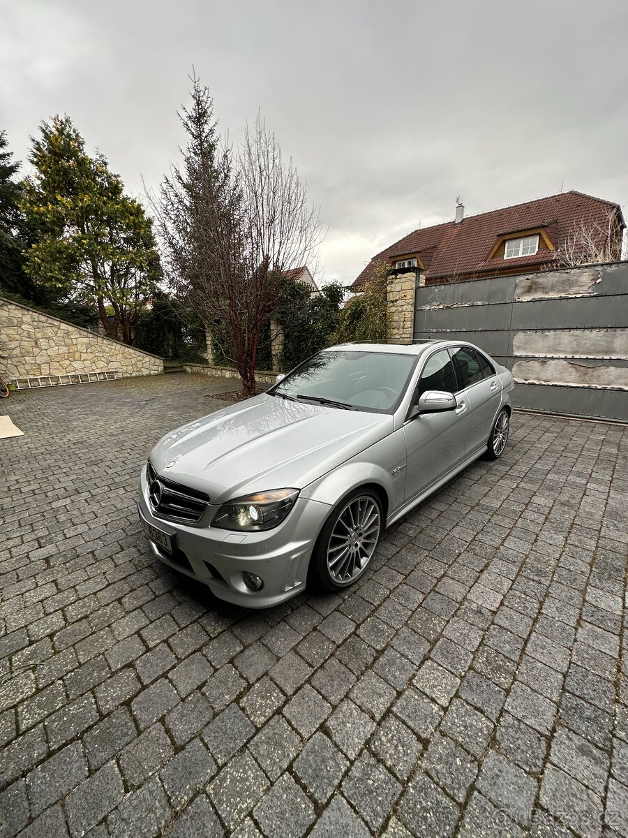 Mercedes-Benz C63 AMG W204