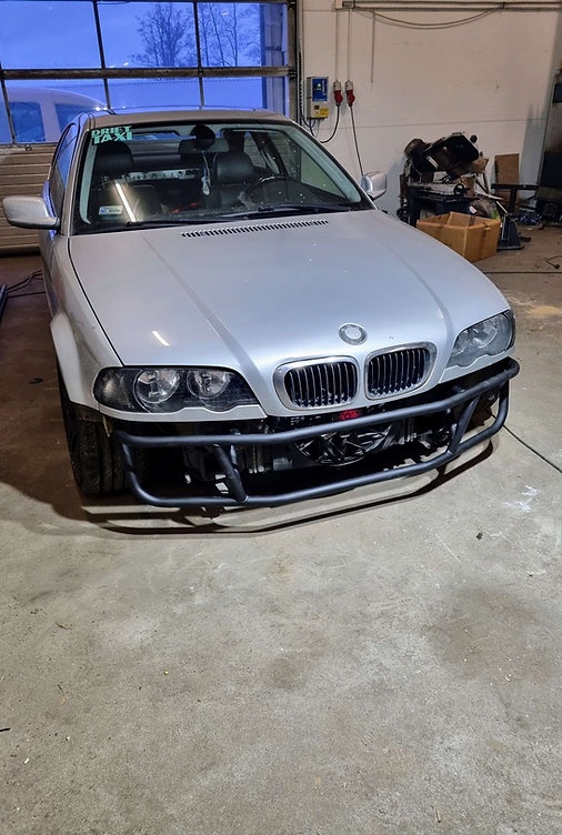 Bash Bar Přední BMW E46 M-Paket + Bash bar/Jackpoint BMW E