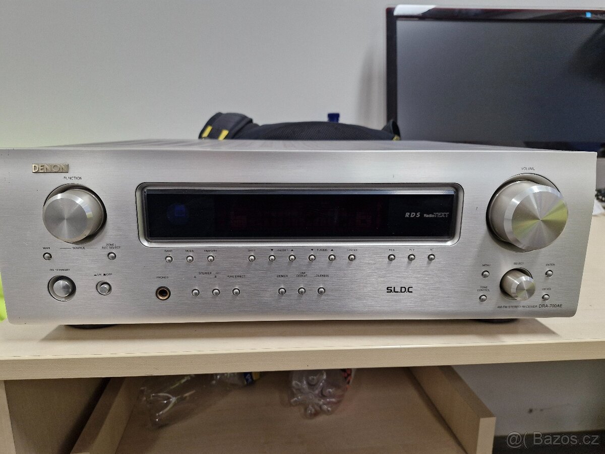 DENON DRA 700 AE