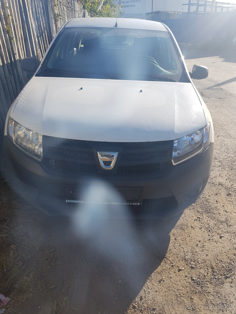 Dacia Sandero II 2014 1,2 16V prodám díly tel. 723584244