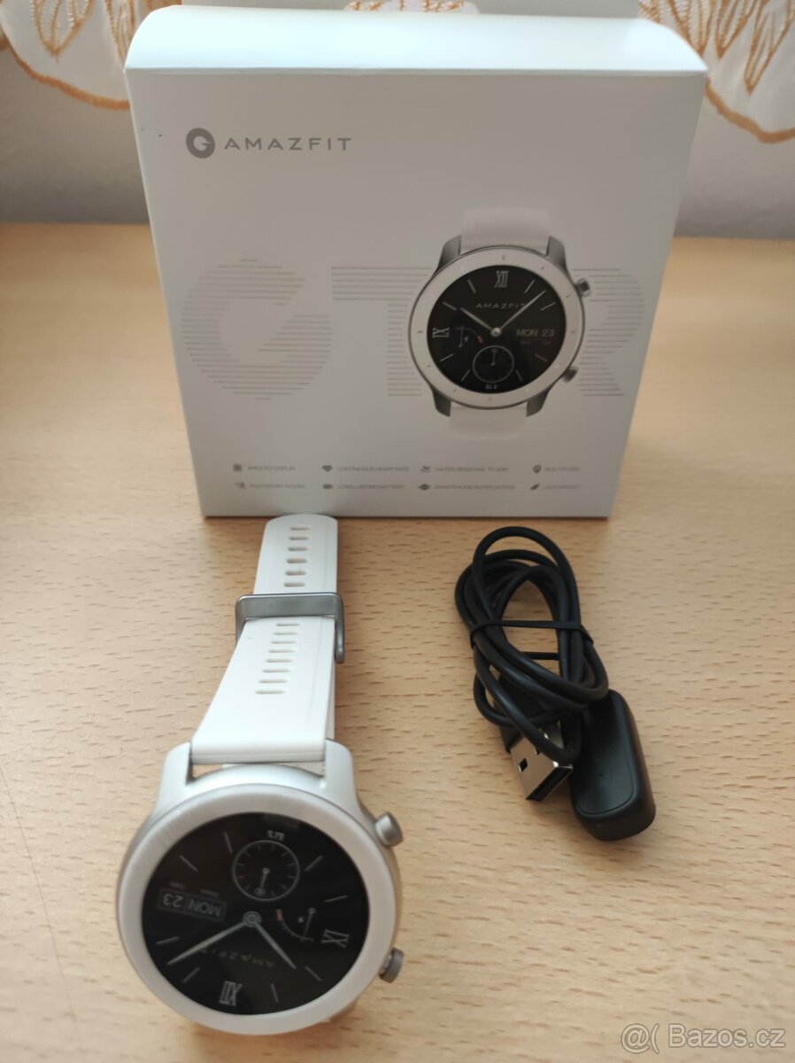 Xiaomi Amazfit gtr 42mm White