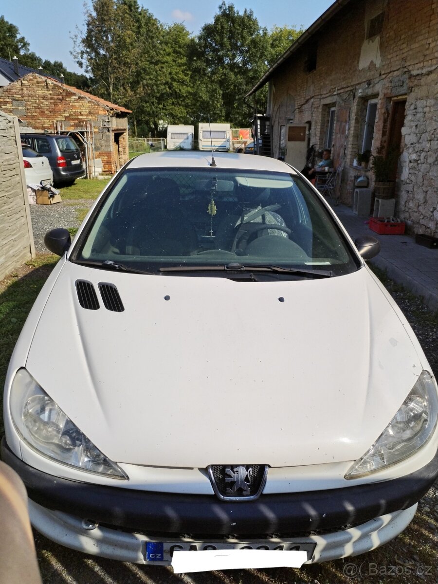 Peugeot 206