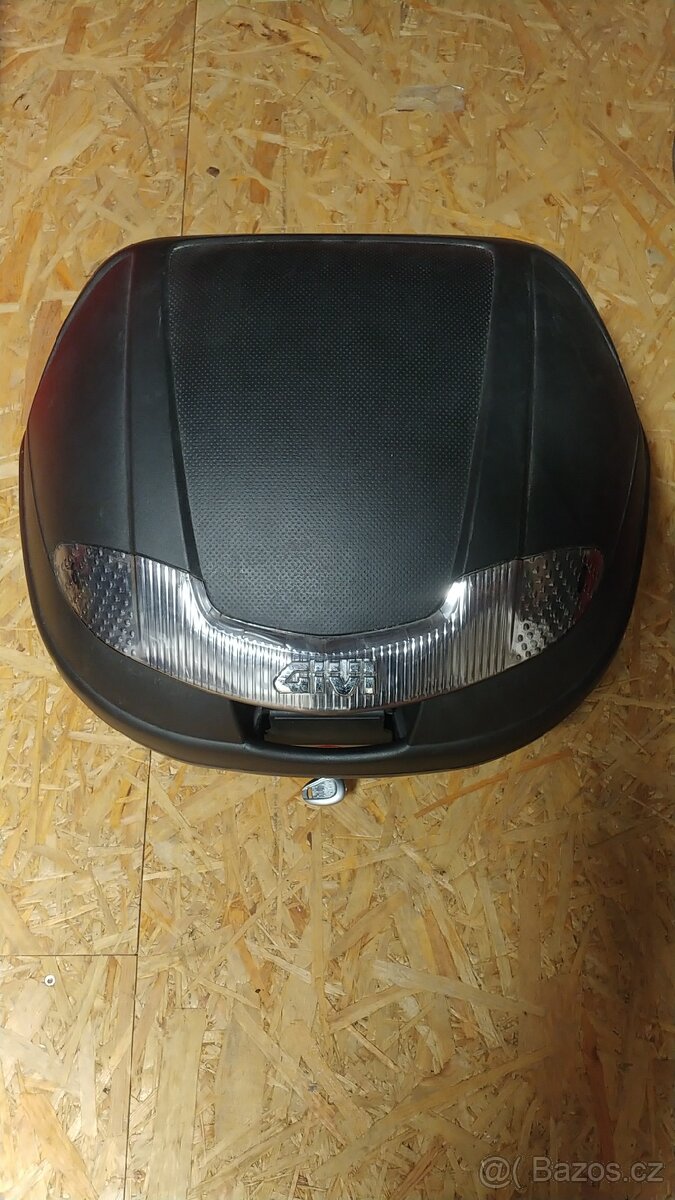 Kufr Givi 34 l