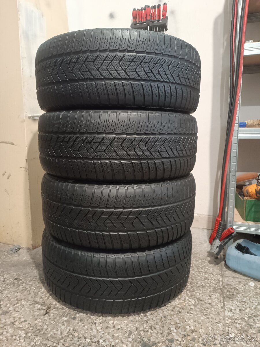 Zimní pneu 275/45/20 Pirelli Scorpion Winter