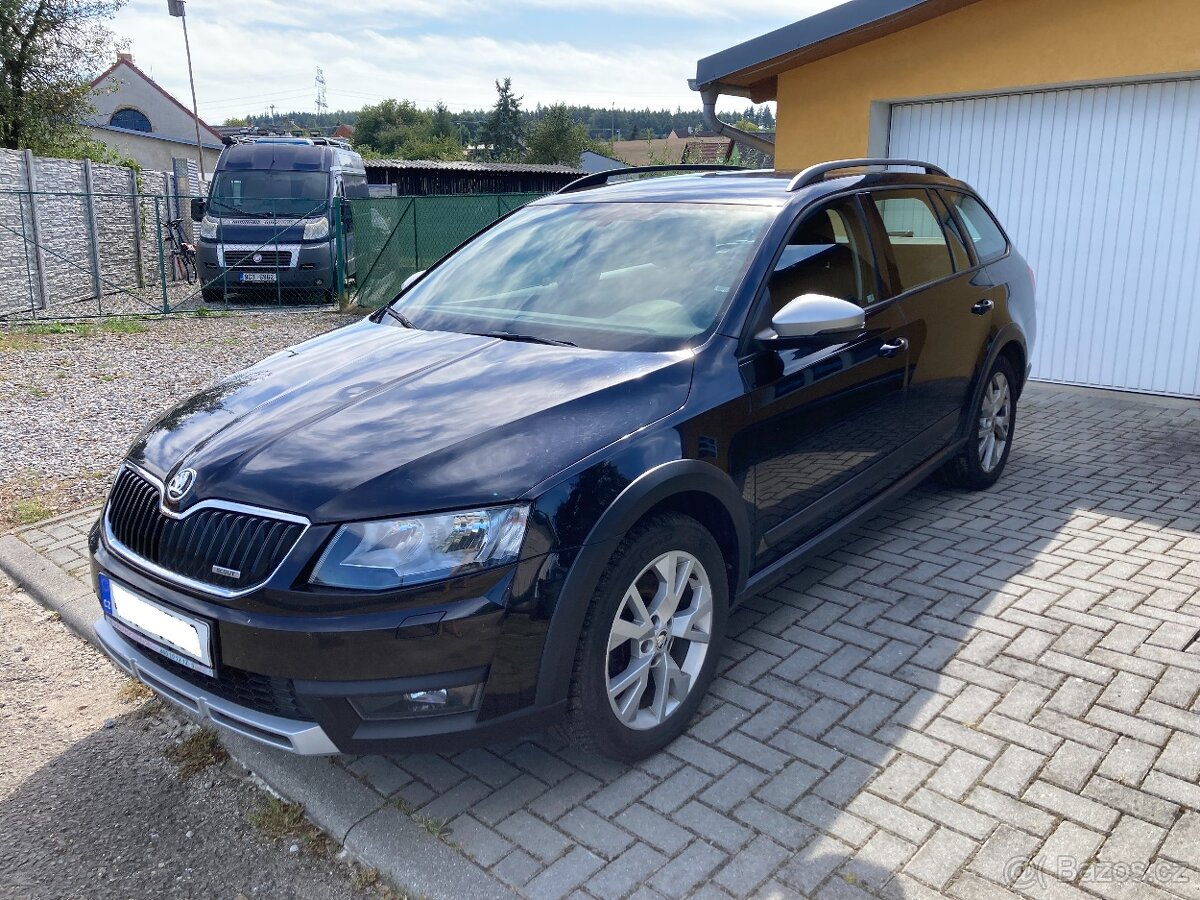 ŠKODA OCTAVIA COMBI SCOUT 2.0 TDI 135 kW DSG PŮVOD ČR