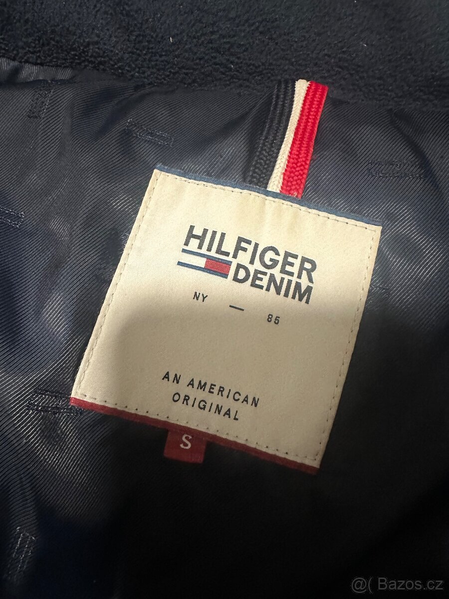 Tommy Hilfiger