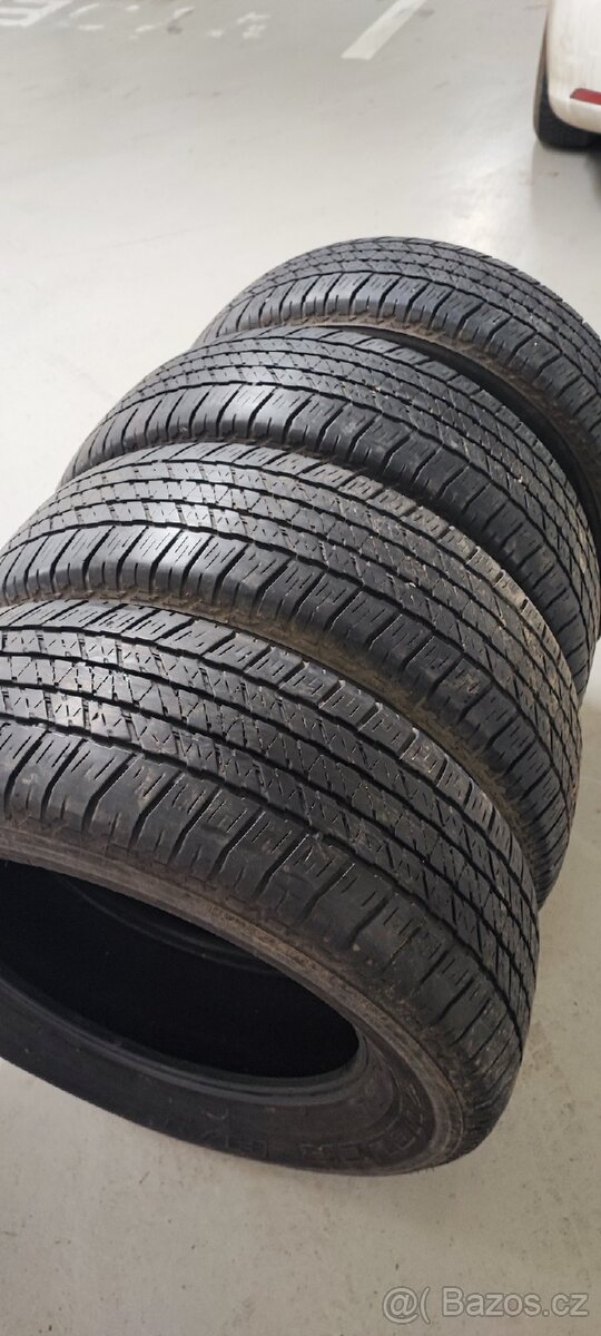 265/60/18 110H Bridgestone Dueler H/T, DOT 4920,  6.3mm.