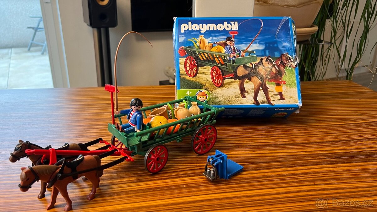 Playmobil koňský kočár a ze série kouzelná královna moří