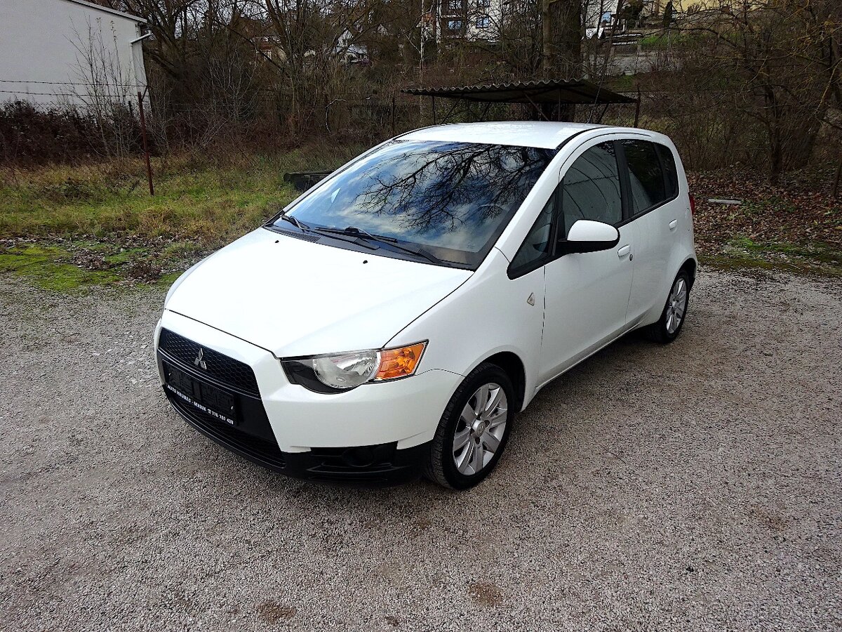 Mitsubishi Colt,  1.3 70 kW AUTOMAT SERVISKA PĚKNÉ 