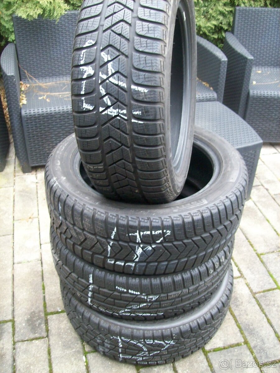 2+2ks zimních Pirelli Superb3 Passat B8 215.55.17 XL