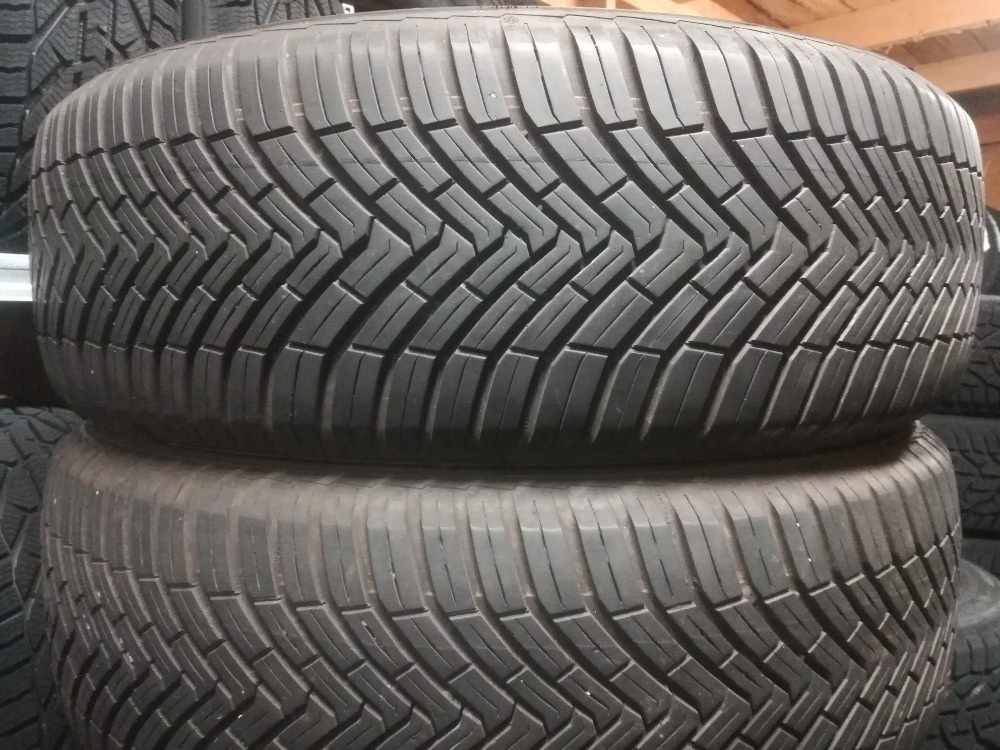 215/65 R17 CONTINENTAL (3718)